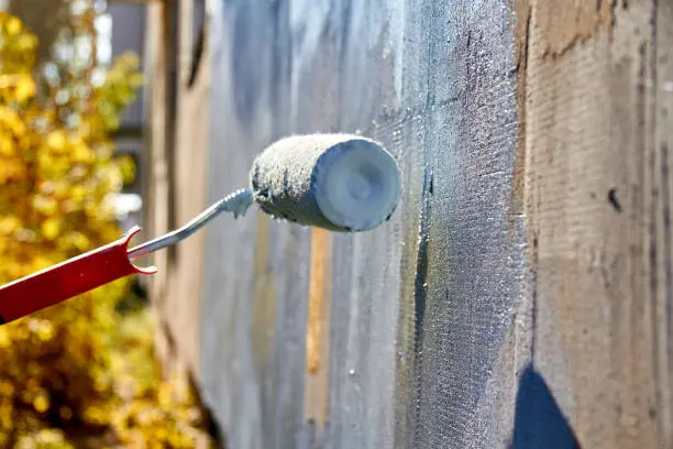 How Long Does It Take for Exterior Paint to Dry in Clinton, MS