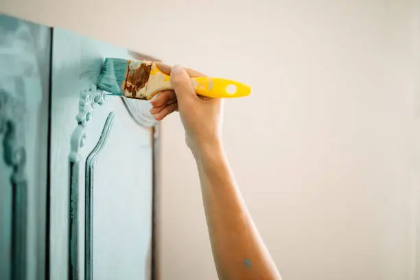 How to Paint a Cabinet Clinton, MS